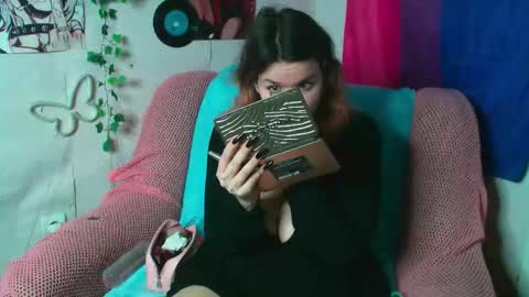 Snapshot of kattixo chatting on December 2025 01:49:01 PM Katti online show from December 2025 01:49:01 PM