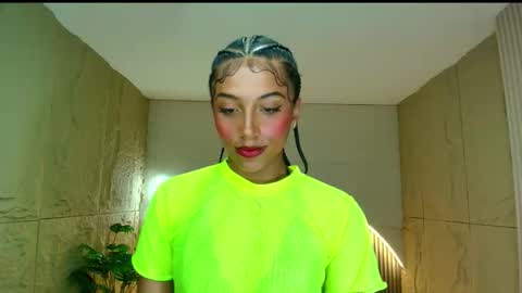 Snapshot of katty_berry_r chatting on September 2025 08:09:01 PM Katty online show from September 2025 08:09:01 PM