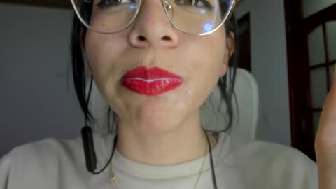 Katty online show from December 2024 11:46:02 PM