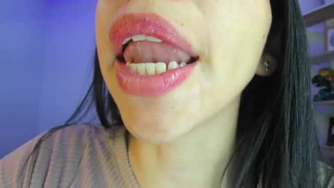 Snapshot of katty_mouth chatting on May 2026 05:50:02 PM Katty online show from May 2026 05:50:02 PM
