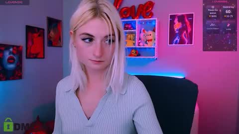 Katty online show from March 2026 07:58:01 PM