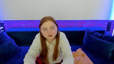 Katty online show from October 2025 06:02:02 AM