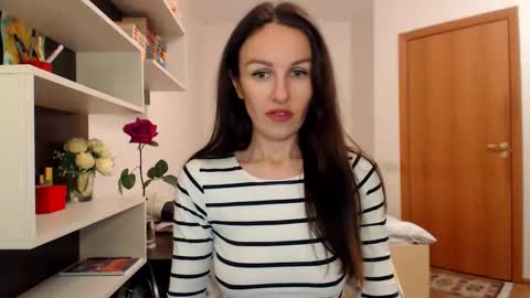 Snapshot of kattysapphire chatting on October 2025 02:06:02 PM KattySapphire online show from October 2025 02:06:02 PM