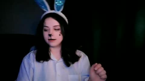 Kattyy Summer online show from May 2026 07:33:02 PM