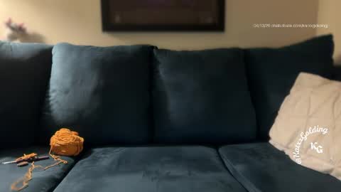 Princesse Kat  online show from April 2026 06:30:02 AM