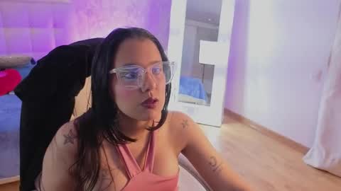 katy_blush online show from June 2026 07:17:02 PM