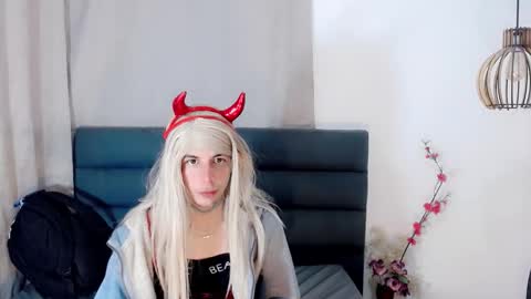 katy_cat__ online show from February 2026 03:15:01 AM