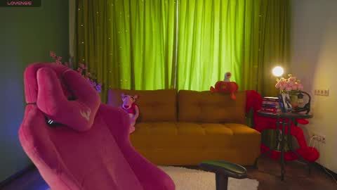 Katy      -    online show from May 2026 03:14:02 AM