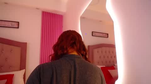 Katy Van online show from February 2026 05:05:02 AM