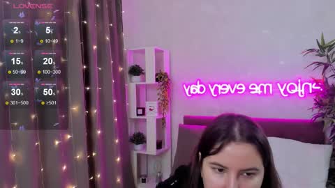 Snapshot of katyaneilson chatting on November 2025 03:18:02 AM Kate online show from November 2025 03:18:02 AM