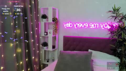 Snapshot of katyaneilson chatting on February 2026 04:00:02 AM Kate online show from February 2026 04:00:02 AM