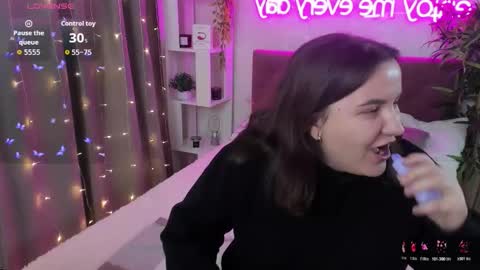 Snapshot of katyaneilson chatting on February 2026 04:52:01 AM Kate online show from February 2026 04:52:01 AM