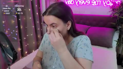 Snapshot of katyaneilson chatting on February 2026 05:04:01 AM Kate online show from February 2026 05:04:01 AM