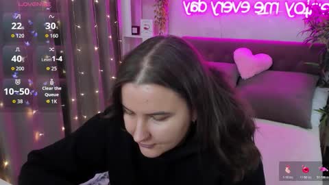 Snapshot of katyaneilson chatting on February 2026 05:39:02 AM Kate online show from February 2026 05:39:02 AM