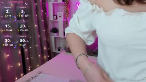 Snapshot of katyaneilson chatting on March 2026 06:41:02 AM Kate online show from March 2026 06:41:02 AM