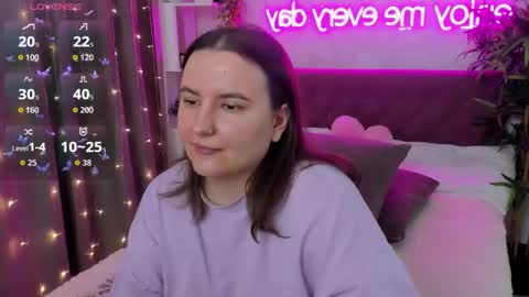 Snapshot of katyaneilson chatting on March 2026 06:02:02 AM Kate online show from March 2026 06:02:02 AM