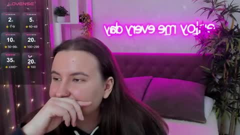 Kate online show from May 2026 08:20:01 AM