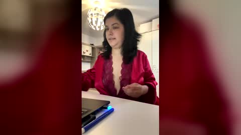 Snapshot of katyasensual95 chatting on April 2026 05:49:01 AM katyasensual95 online show from April 2026 05:49:01 AM