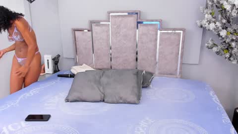 Snapshot of katybrowns chatting on December 2024 07:38:02 PM KATY online show from December 2024 07:38:02 PM