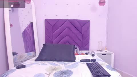 Snapshot of katybrowns chatting on December 2024 08:15:01 PM KATY online show from December 2024 08:15:01 PM