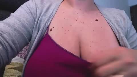 Katy online show from February 2025 10:19:01 AM