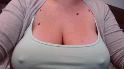 Katy online show from October 2025 06:53:02 AM