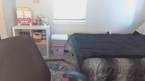 Katy online show from January 2026 06:11:02 PM