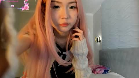 Snapshot of kawai_mai chatting on November 2025 03:02:01 PM mai online show from November 2025 03:02:01 PM