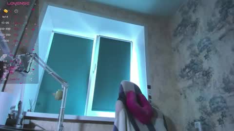 Snapshot of kawaii_power_uwu chatting on September 2025 09:10:02 AM Kira-chan online show from September 2025 09:10:02 AM