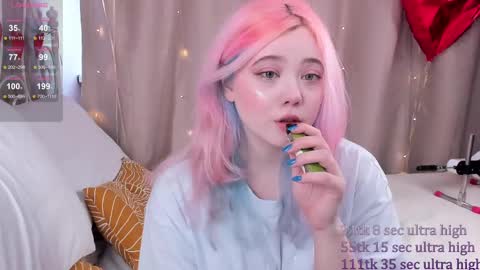 Yuki  online show from February 2025 08:41:01 AM