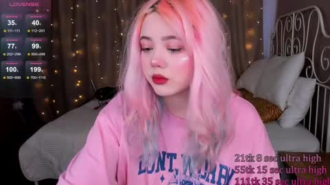 Yuki  online show from March 2025 05:22:02 AM