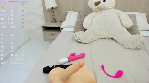 Snapshot of kaya_taraji chatting on February 2025 11:42:02 AM online show from February 2025 11:42:02 AM