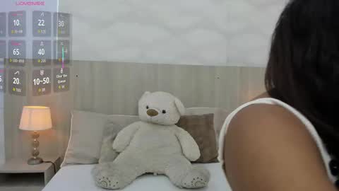 Snapshot of kaya_taraji chatting on October 2025 11:18:02 AM online show from October 2025 11:18:02 AM