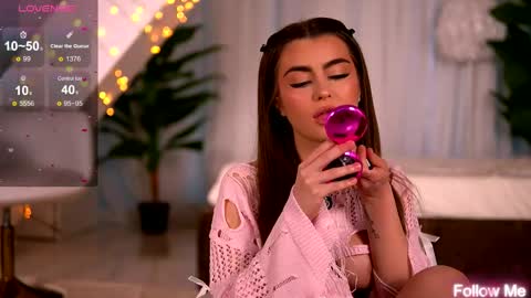 kaylabray online show from May 2026 03:57:02 AM