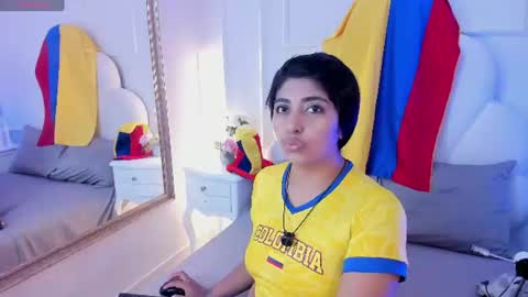 Snapshot of kaylachannell chatting on June 2026 04:22:01 AM kaylachannell online show from June 2026 04:22:01 AM
