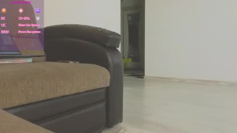 kaylee_ee online show from May 2026 08:10:01 AM