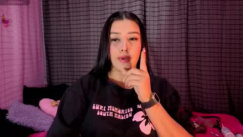 Snapshot of kayleemorales chatting on September 2025 06:40:01 PM Kaylee online show from September 2025 06:40:01 PM