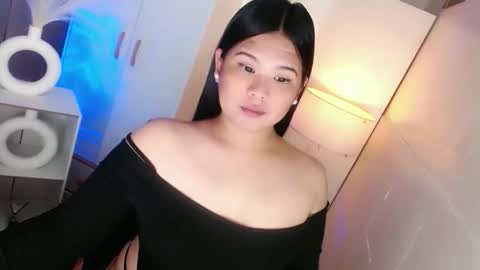 Y O U R        F U T U R E       K A Y L E E  online show from March 2026 06:03:01 PM