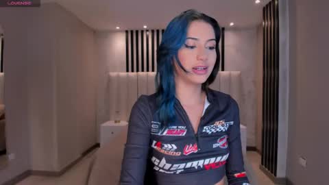 Kay online show from January 2026 03:23:02 AM