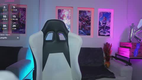 Snapshot of kayraowen chatting on October 2025 11:40:01 AM Kayra online show from October 2025 11:40:01 AM