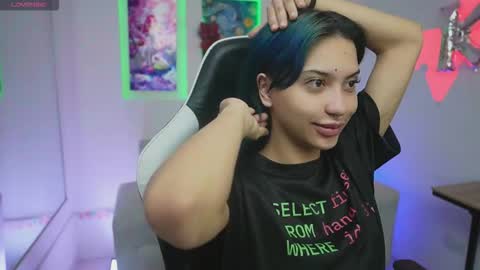 Snapshot of kayraowen chatting on October 2025 11:47:01 AM Kayra online show from October 2025 11:47:01 AM