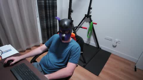 Neon online show from July 2026 09:52:02 PM