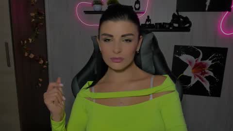 kayworl online show from December 2024 08:56:01 AM