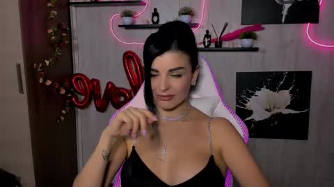 kayworl online show from February 2025 10:17:02 AM