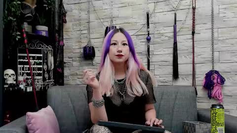 Miss Kazia online show from November 2025 12:32:01 AM