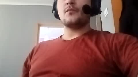 Snapshot of kaziuwichura chatting on January 2026 01:02:02 PM kaziuwichura online show from January 2026 01:02:02 PM