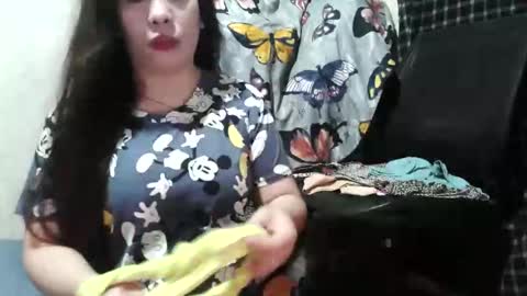 Snapshot of kazzandrasexy chatting on November 2025 01:27:02 AM Kazzandra online show from November 2025 01:27:02 AM