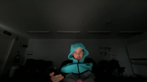 Kinkyaussielad online show from May 2026 12:38:02 AM