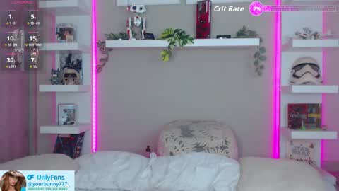 Kazzumi  online show from October 2025 11:46:01 PM