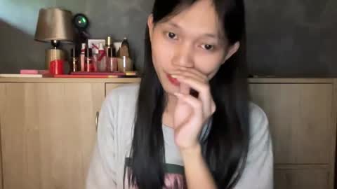 Its me Cora online show from October 2025 05:33:01 AM